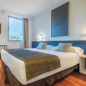 4* Hotel Amura